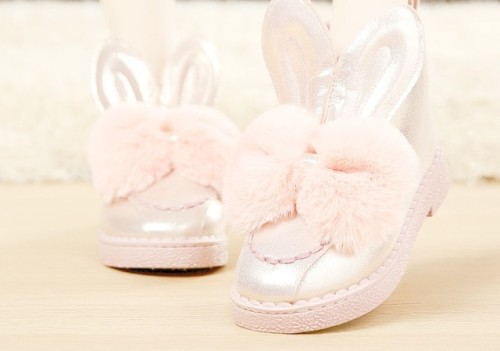 honeysake:♡ Cute Bunny Snow Boots (3 Colours) - Buy Here ♡Discount Code: honey (10% off your purchas