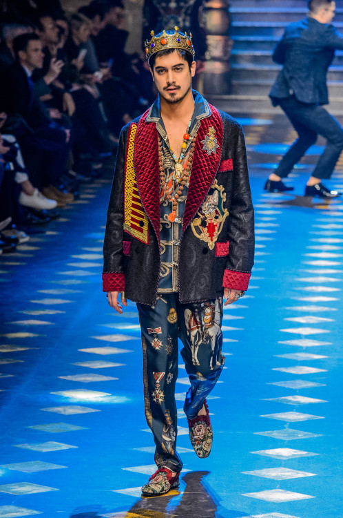 confessionsofabollywoodgirl:Avan Jogia walks for Dolce &amp; Gabbana Men’s Fall 2017 Colle