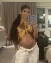 loversinthebodega:Jhene Aiko’s bump dump