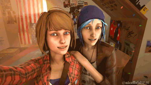 I went a bit crazy with that selfie request and made a whole slideshow of Pricefield kisses!
