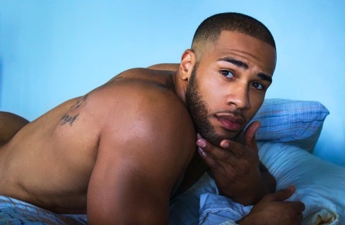 melaninmuscle:  STEVEN BECK