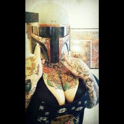 sexyimperial:  Mando Monday