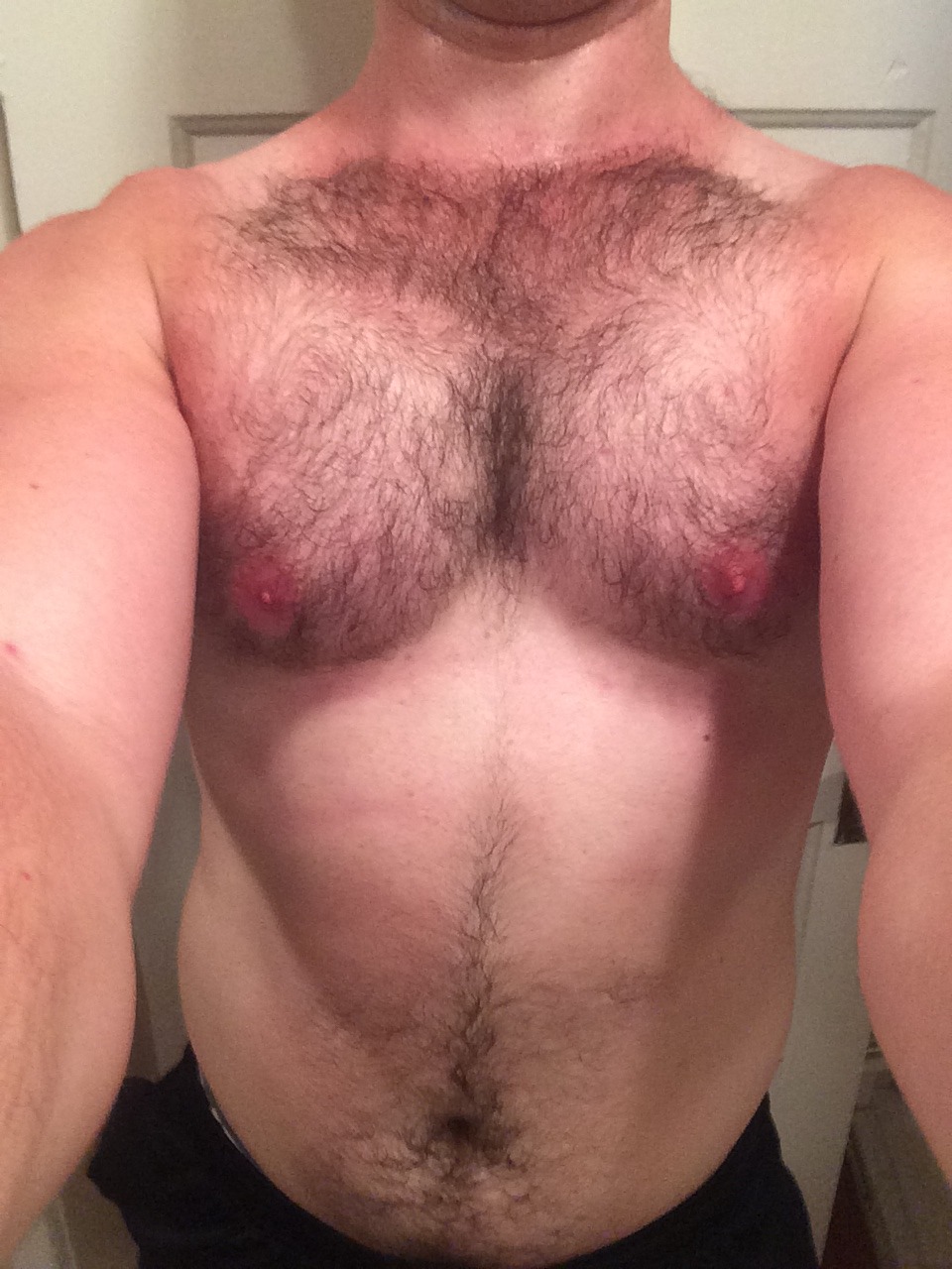 1shirt2socks1jock:  Getting bulkier…