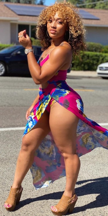 booty-cheeks-r-us: