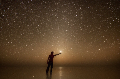 nubbsgalore:photos by julie fletcher from lake eyre, a remote salt flat in the south of australia; t