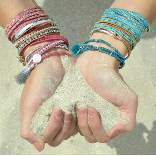 Check out @bohobettyusa amazing bracelets!! They are having a huge sale so if you want some awesome 