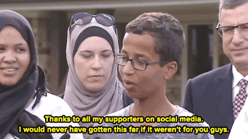 markredito:  micdotcom:  Watch: Ahmed Mohamed speaks out about being arrested    :’) 