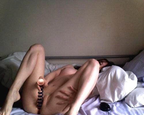 cdollomg:  Like Hot Asian Girls?Follow thehornyhoney.tumblr.com