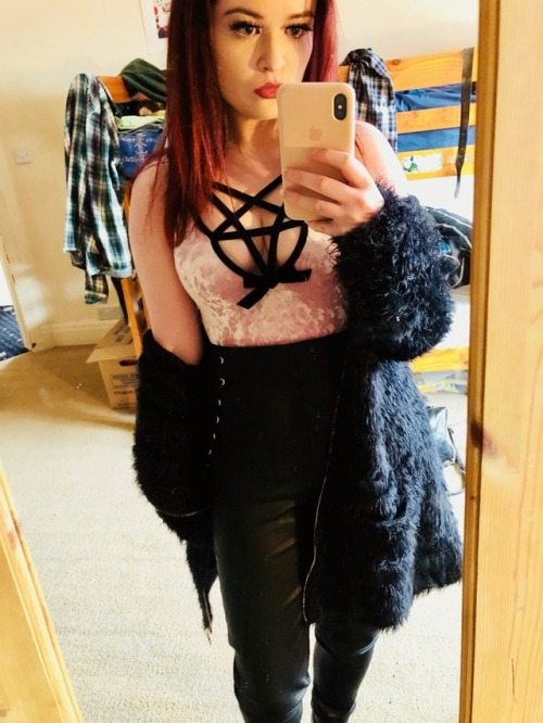 kat von d red hair | Tumblr