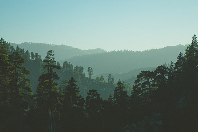 magicsystem:  Big Bear Sunset by LncNuvue on Flickr. 