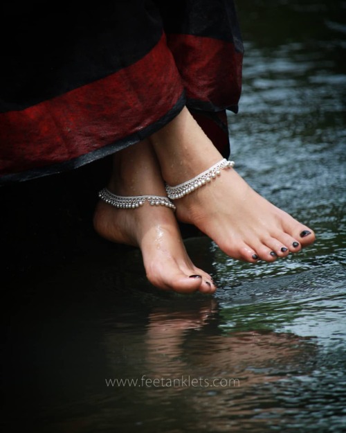 Anklets Love . . Model @vambathi_ . . #photographylovers #photography #indianphotography #keralaph