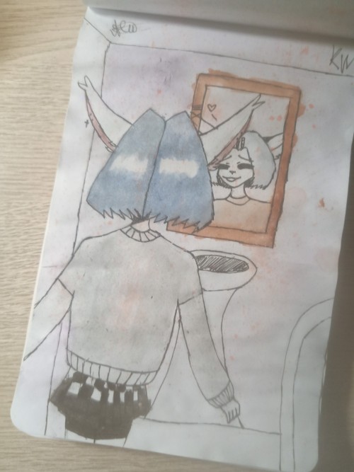 Vop: Kerry Came To The Bathroom, Went To The Mirror And Saw Her Reflection As She Was Before And Everything