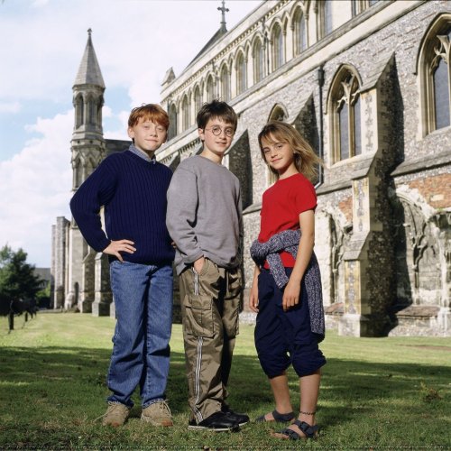 nymphadoratonks:asktheboywholived:littlegirlweasley:Baby Emma, Dan, and RupertStop. It. How cute is 