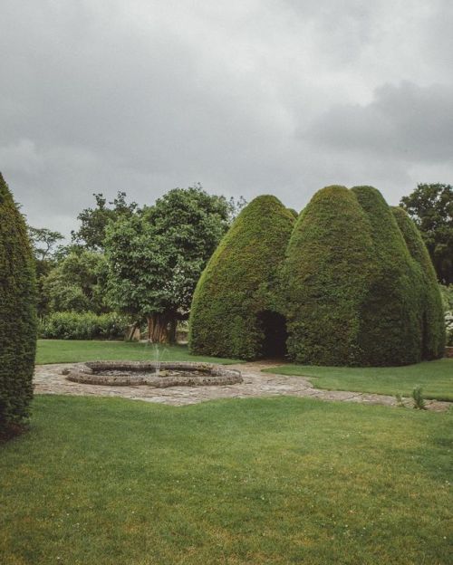 jacindaelena: Great Chalfield Manor by Monalogue