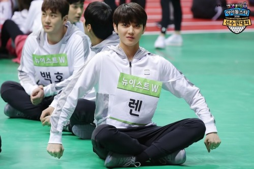 [PHOTOGALLERY] NU’EST W at 2018 ISAC: Opening &amp; Waiting on siteImgur [40P]Source: ISAC