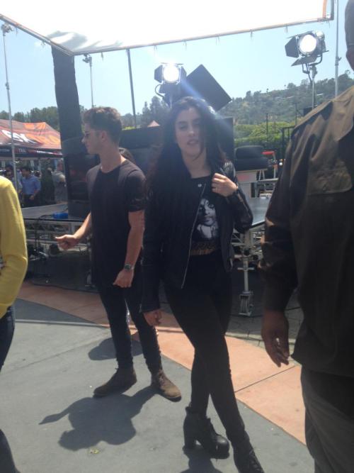 Camila and Lauren today (via @relatecabello) t.co/wzSlJszBTA