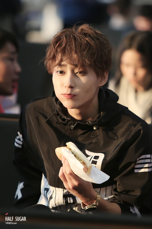 sungjoo-daily:Seoul to Beijing 150422 | © HalfSugarxaji