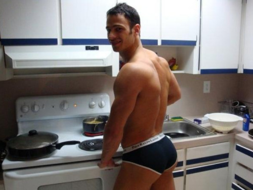 bootycrush:  The Luscious Butt of Bryan Hawn! 