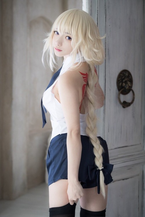 zapper1115: (查看 @lapinAngelia 的推文：twitter.com/lapinAngelia/status/960972639576535041?s=09)