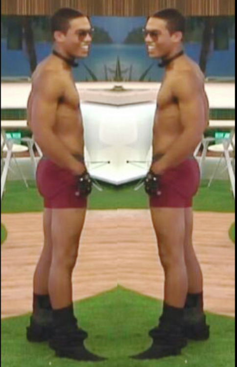 lamarworld: Lucien Laviscount booty & meat