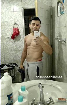 Porn photo chilenosenllamas:  Marcos, 28 años. Machito