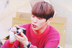 himdaes:  himchan the photographer 