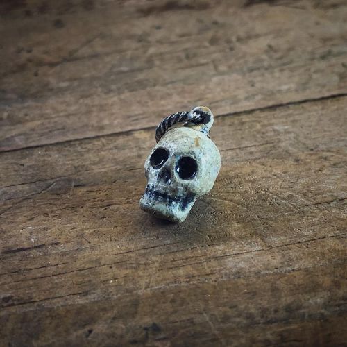 -Enamelled Skull Pendant- *Please DM if interested* Entirely hand fabricated, carved from a 950 sil