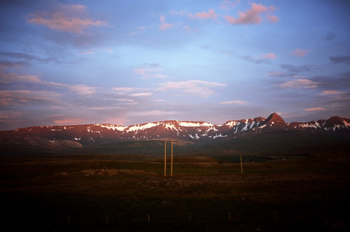 Between Hellnar and Borgarnes and Reykjavik.Provia 100F.July, 2016.