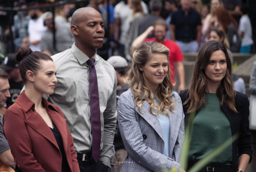 katiemcgrathnews:Katie McGrath, Melissa Benoist, Mehcad Brooks, and Odette Annable film in Vancouver