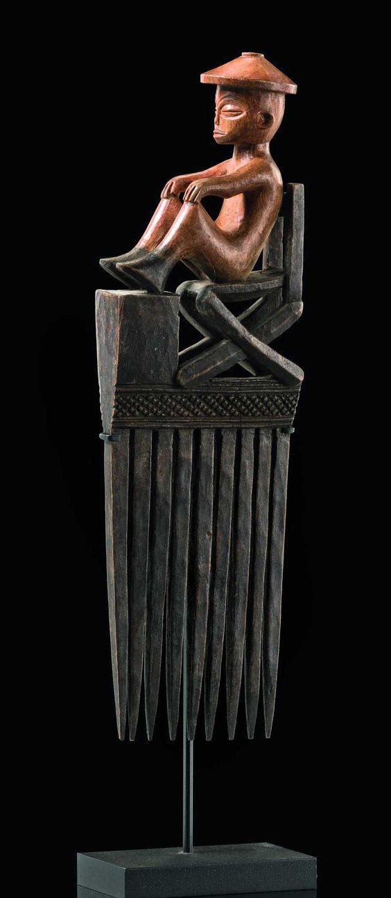 vintagecongo:  Combs from different ethnic groups in D.R.Congo - Chokwe/Tchokwe/Cokwe