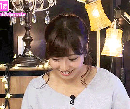 masatokusaka: Since this past week’s episode of Friday TheNIGHT aired on the fifth Friday of the month, all 4 of the weekly assistant MCs appeared together for the first time! And since it was technically already April 1st, they surprised Ayachan by