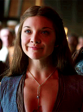 margaerytyrellsource:margaery in every episode: → 2.10 valar morghulis
