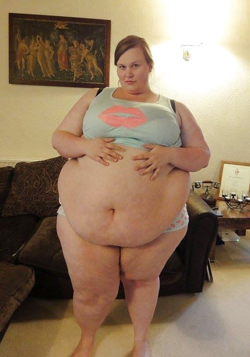 largeoversizedessbbw:   Wanna fuck a busty bbw? - CLICK HERE!  