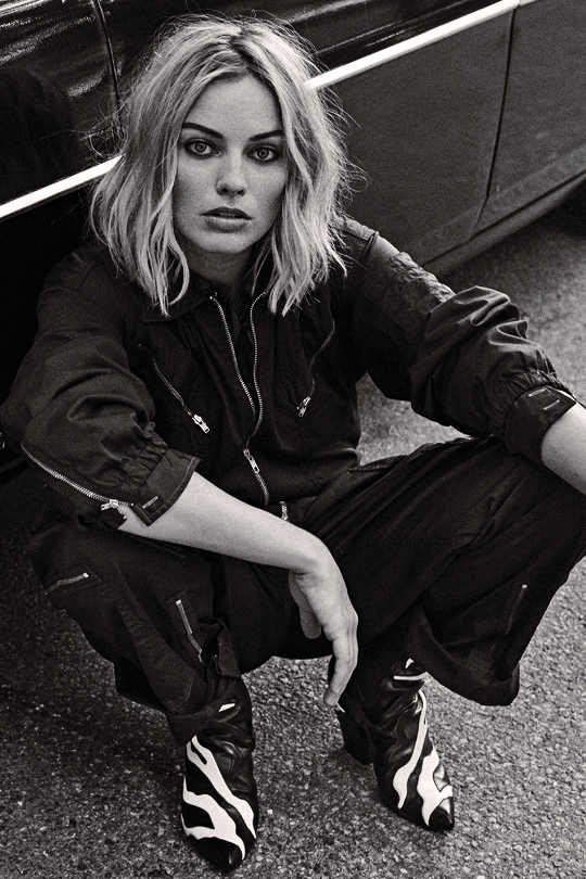 justiceleague:Margot RobbieBy Craig McDean // W Magazine November 2017