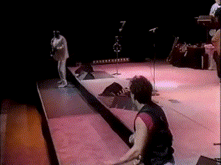 ccc2eb1633a53fdc41e4930217ced31f43b9eae4.gifv