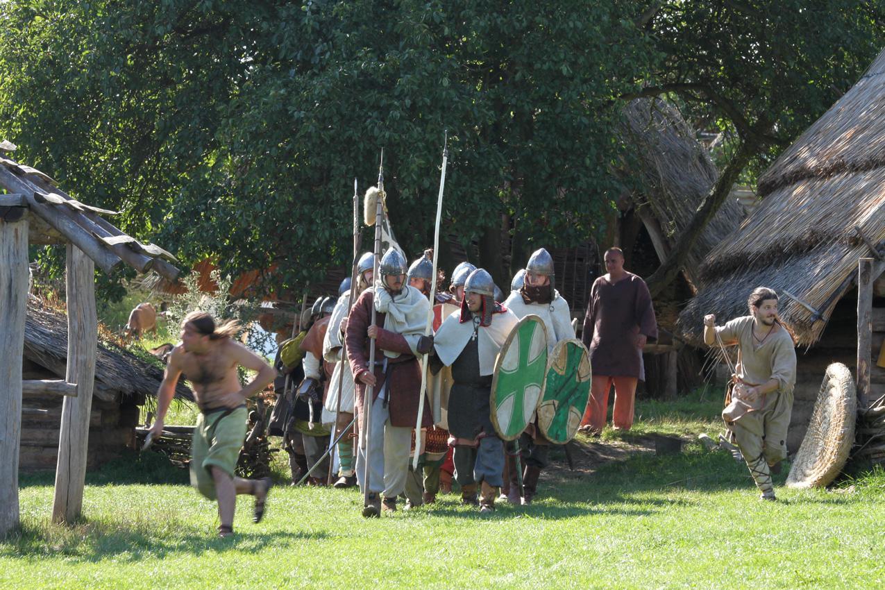 earthschild:west-slavs:Festival Veligrad in the archaeological skansen [open-air