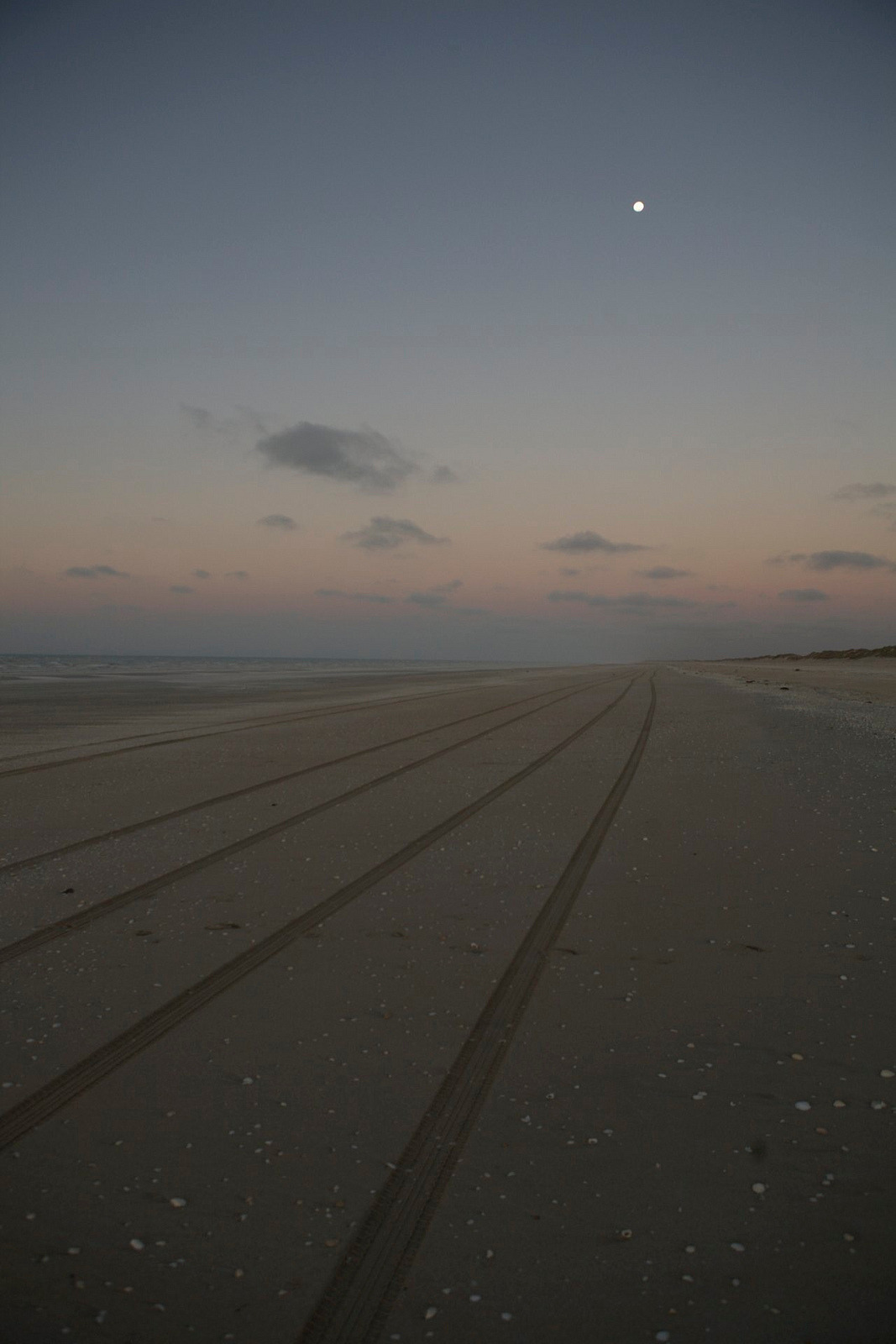 breathtakingdestinations:  Eighty Mile Beach - Australia (by Michael Theis)