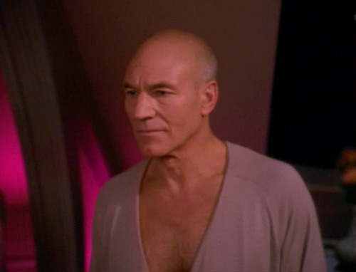 chestypicard:Season 7 Episode 25: All Good ThingsDoes present Picard spend the entire episode in the