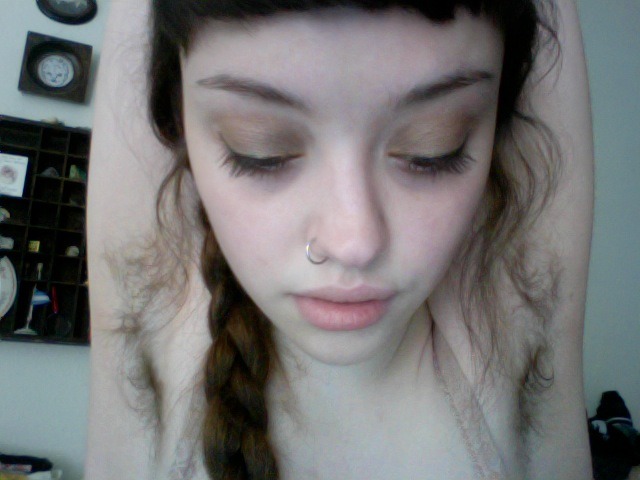 crystalsandmoss:  Looking through old pictures of me and I really love this one 