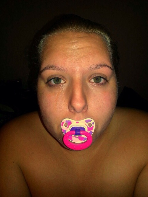 spanklove: skatteredthoughts: Pictures from Babygirl’s spankin last night. I do believe this s