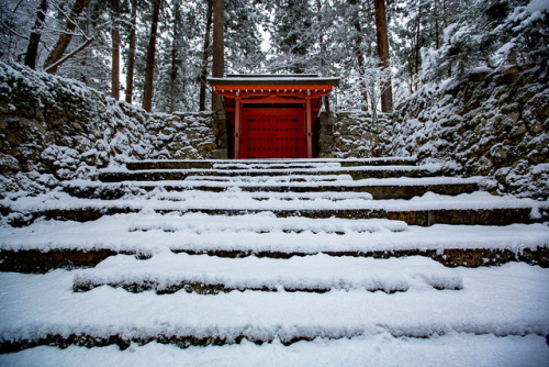 Snow in Kyoto &lt;3 Peaceful shots taken in Kitano Tenmangu and Ohara neighborhood by Prado