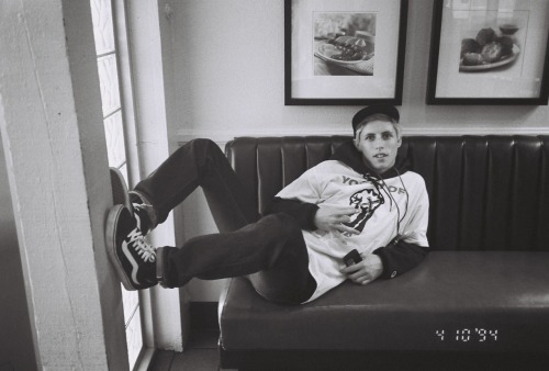 fyeahlucasvercetti: literallybaka: I’m spamming with pics of Lucas cuz why not? Preach!