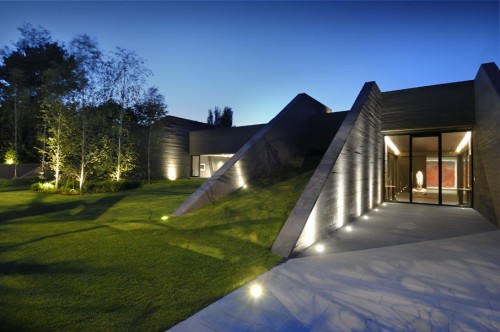 thegasolinestation:  Concrete House II Architects: A-Cero Location/Year: Madrid, Spain / 2010 