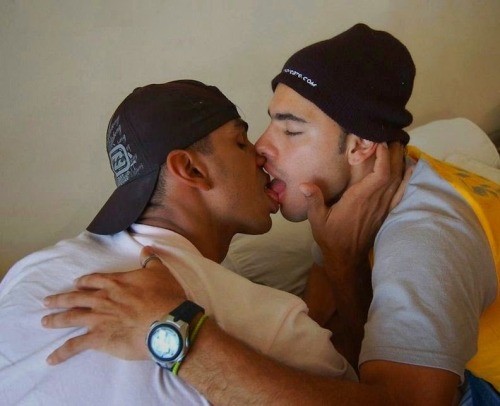doyoulovemymen:  Can I join ? 