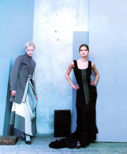 a-state-of-bliss:  Vogue Italia July 1998 ‘A Long, Long Story’ - Kirsten Owen &amp; Karolina Muller by Peter Lindbergh *edit