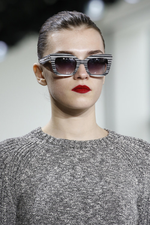 couture-heaux:  Details at Jason Wu Spring 2016 RTW