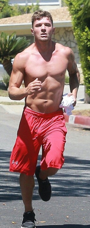 texxxas210:  Ryan Phillippe @ the age of 40.  