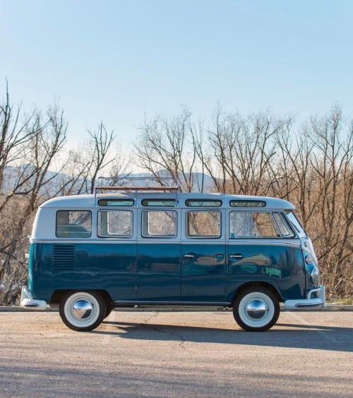 utwo:  ‘67 VW Type 2  21 Window Deluxe© r m sothebys