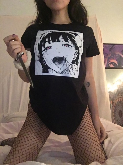 lovesickhunny:I’m going to cut you open