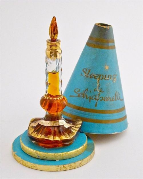 fawnvelveteen:1938 Schiaparelli Sleeping Perfume Bottle